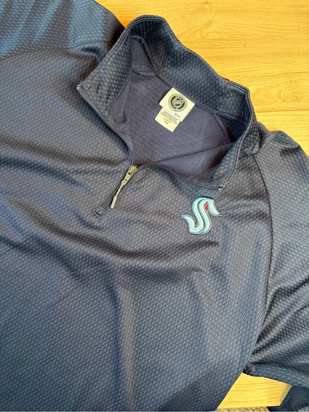 NHL Seattle Kraken Navy Blue Quarter Zip Pullover XL 46/48